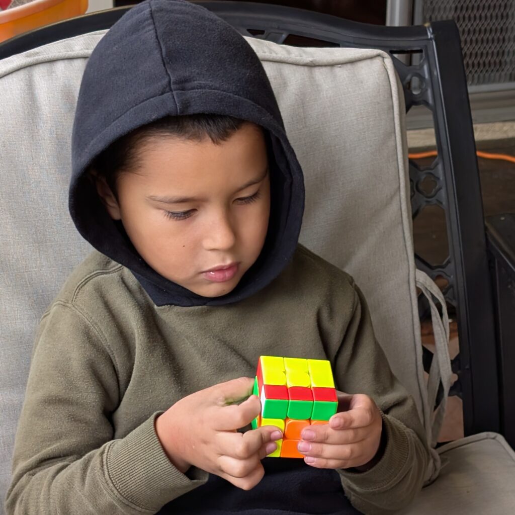 PXL_20251116_232839014